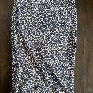 Lily White navy blue and off White Patterned Skirt body con